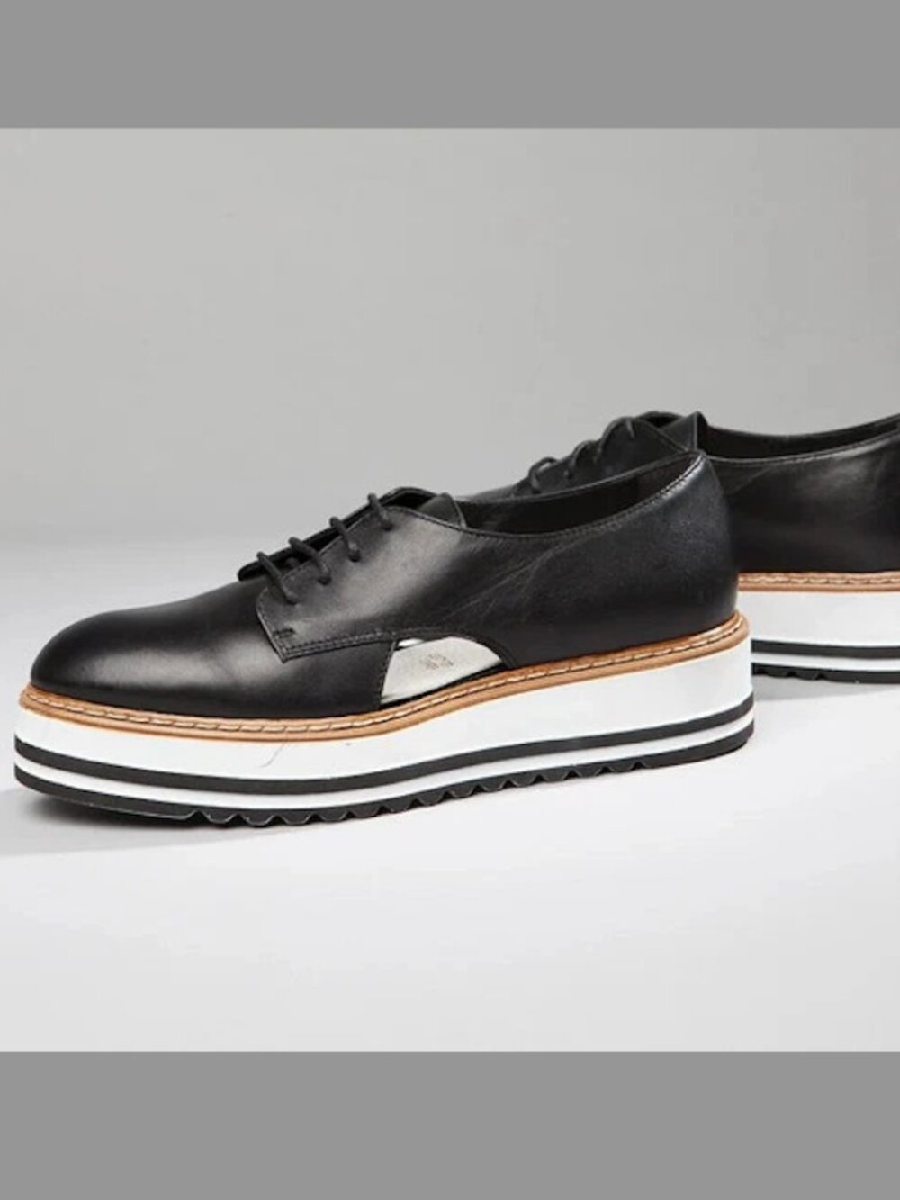 Summit by White Mountain Brody Leather Platform Oxford Black White Women's EU 36